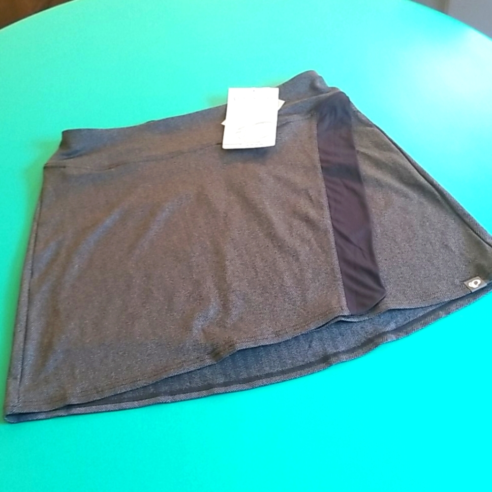 Pearl Izumi bike skirt Wmns Large NWT